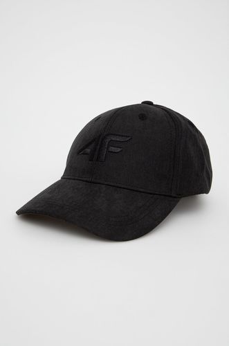 4F czapka 39.99PLN